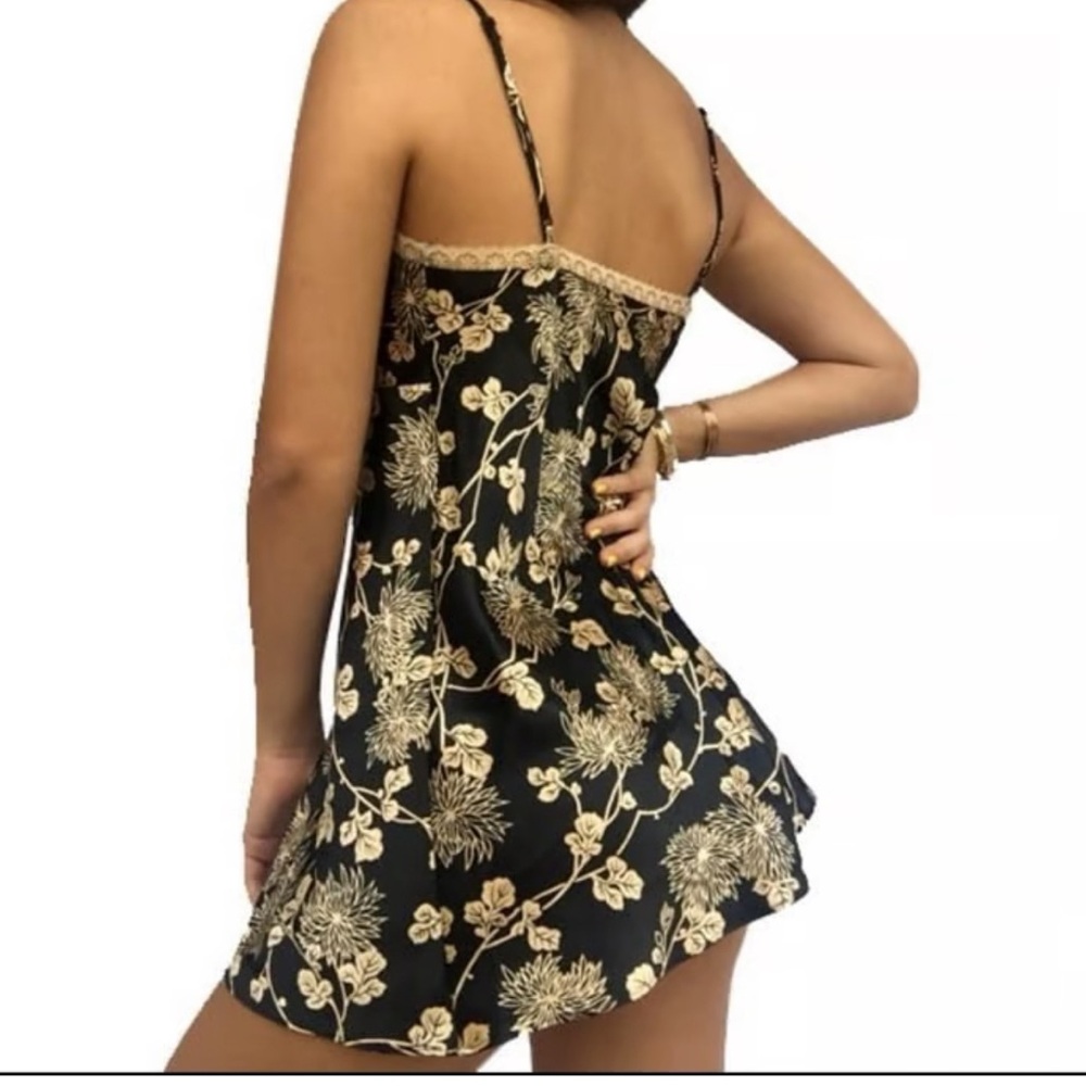 Vintage Y2K  Babydoll Tie-Front Slip Lingerie Sexy glam preppy black & gold